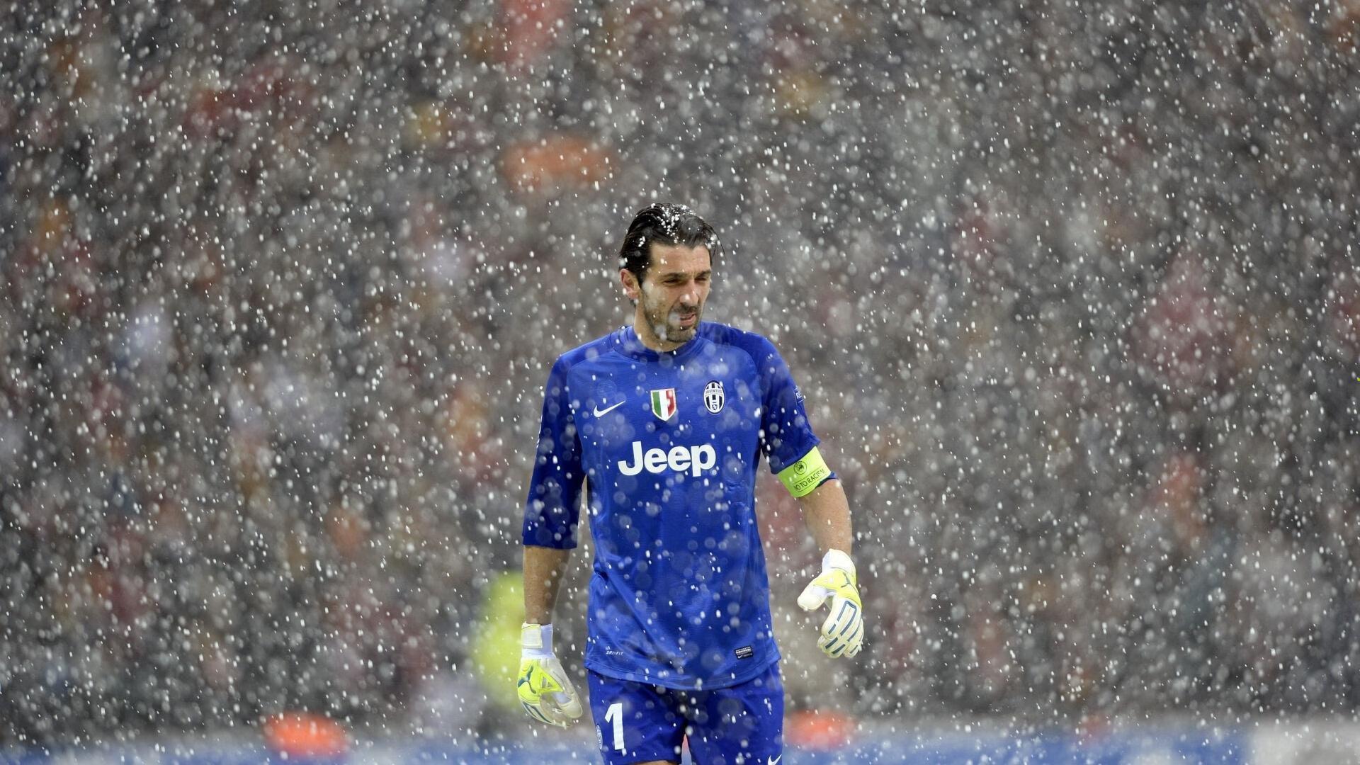 王者归来！卫冕冠军再创辉煌，强势登顶联赛之巅