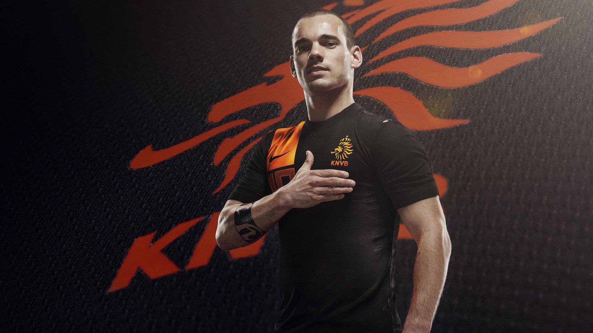 卡拉格痛批，斯洛特战术误判英超趋势，球队已落后时代