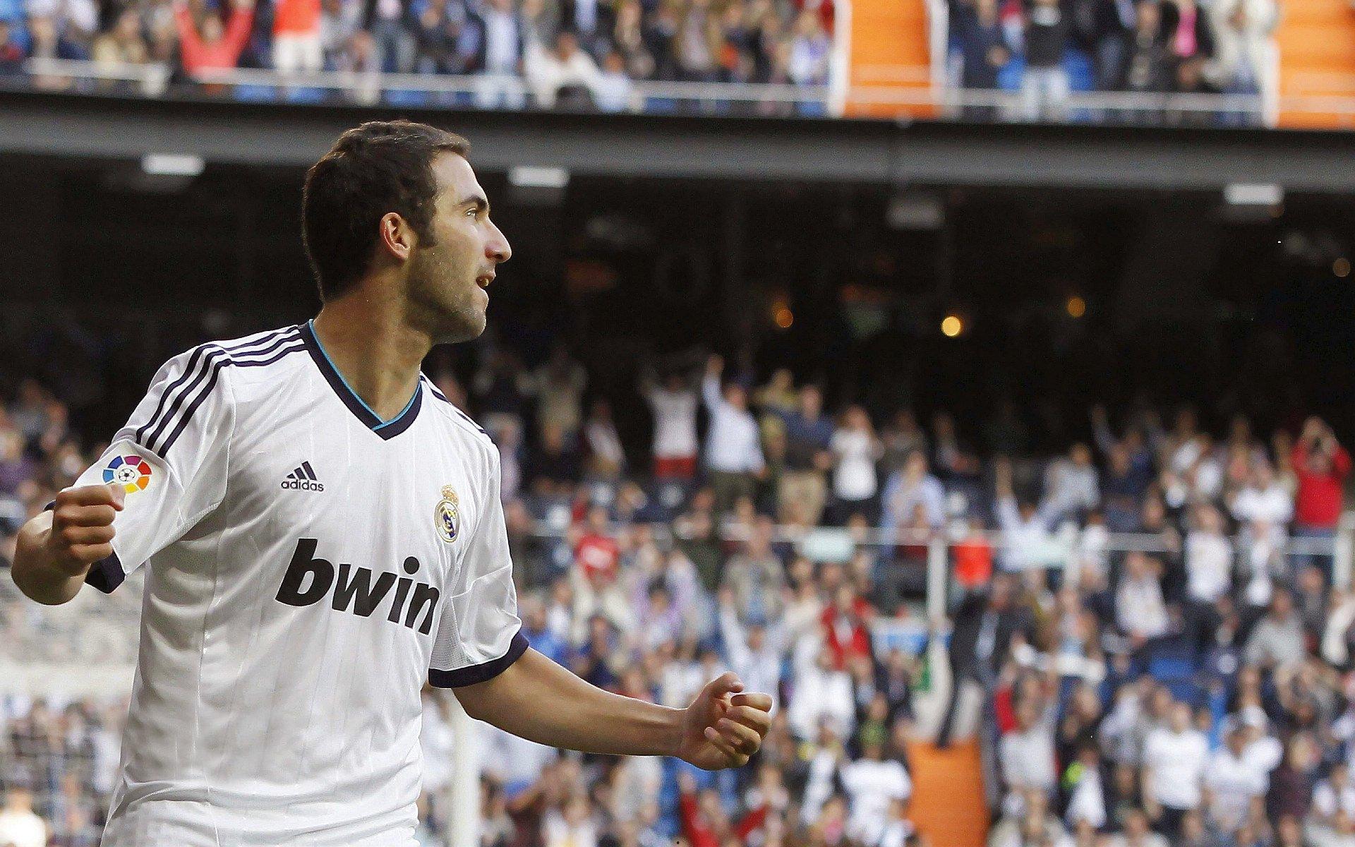 旧事重提,托万2013年夏窗的十字路口,一段改变轨迹的未竟之旅